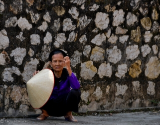 Woman, Ha Long Vietnam